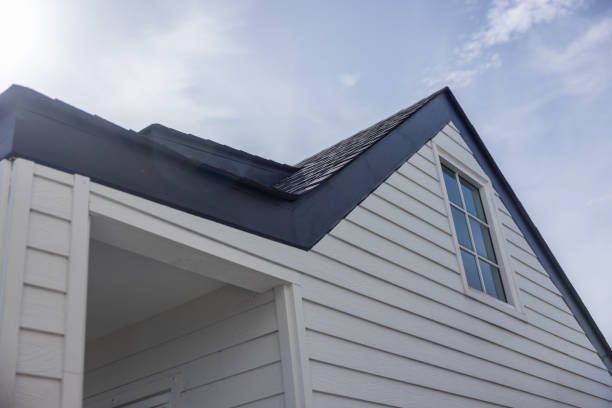 Best Residential Vinyl Siding Installation  in Cloverdale, CA